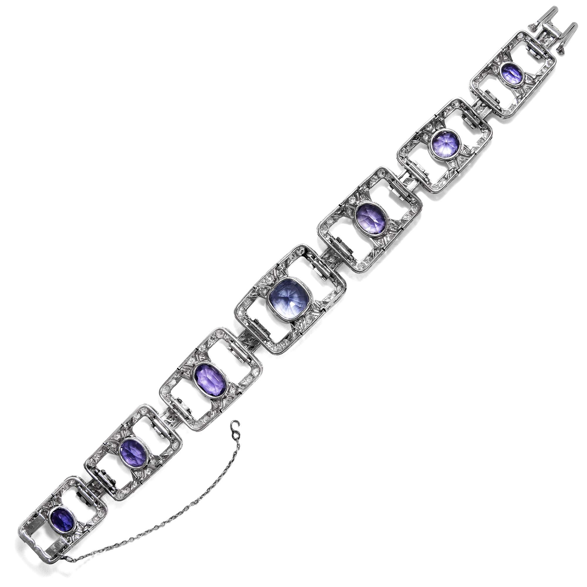 617960-hofer-antikschmuck-Kostbares-Armband-des-Art-Deco-mit-unbehandelten-Saphiren-und-Diamanten-in-Platin-um-1930-Himmlische-Toene_8
