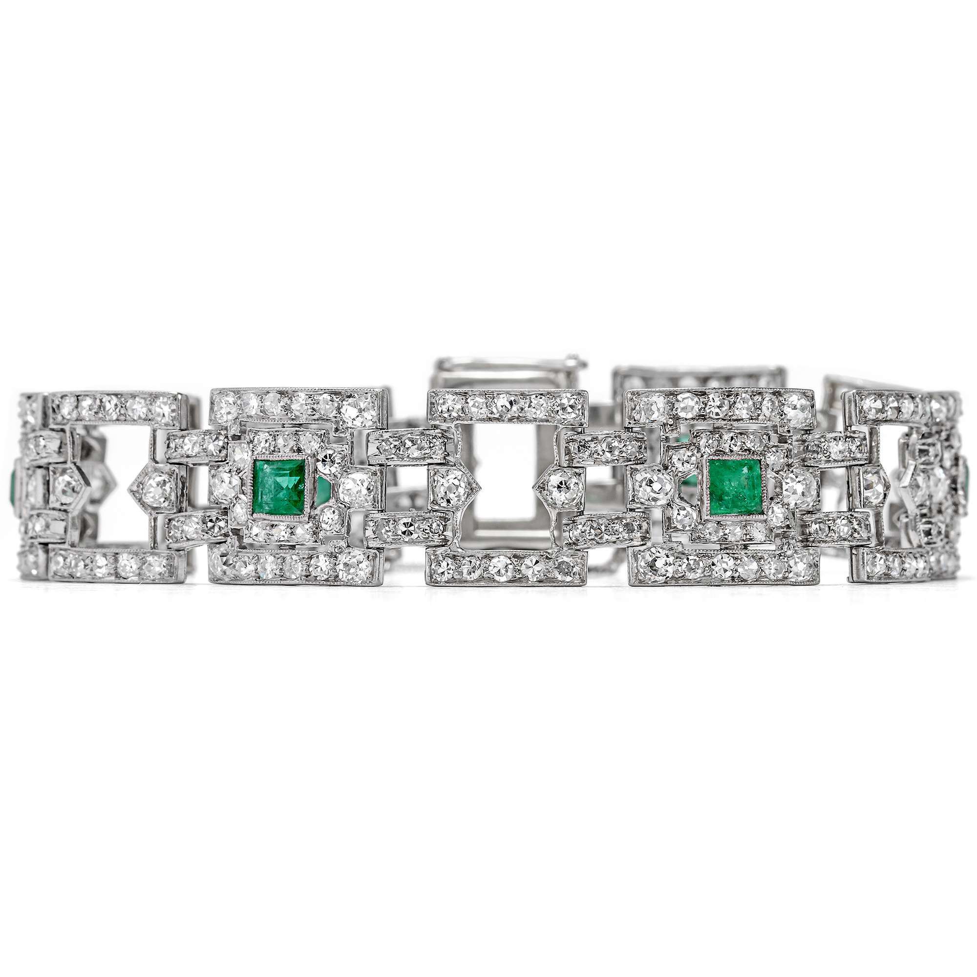 623569-hofer-antikschmuck-Kostbares-Armband-des-Art-Deco-mit-Smaragden-und-7-20-ct-Diamanten-um-1925-Im-Lichterglanz-der-Grossstadt_1