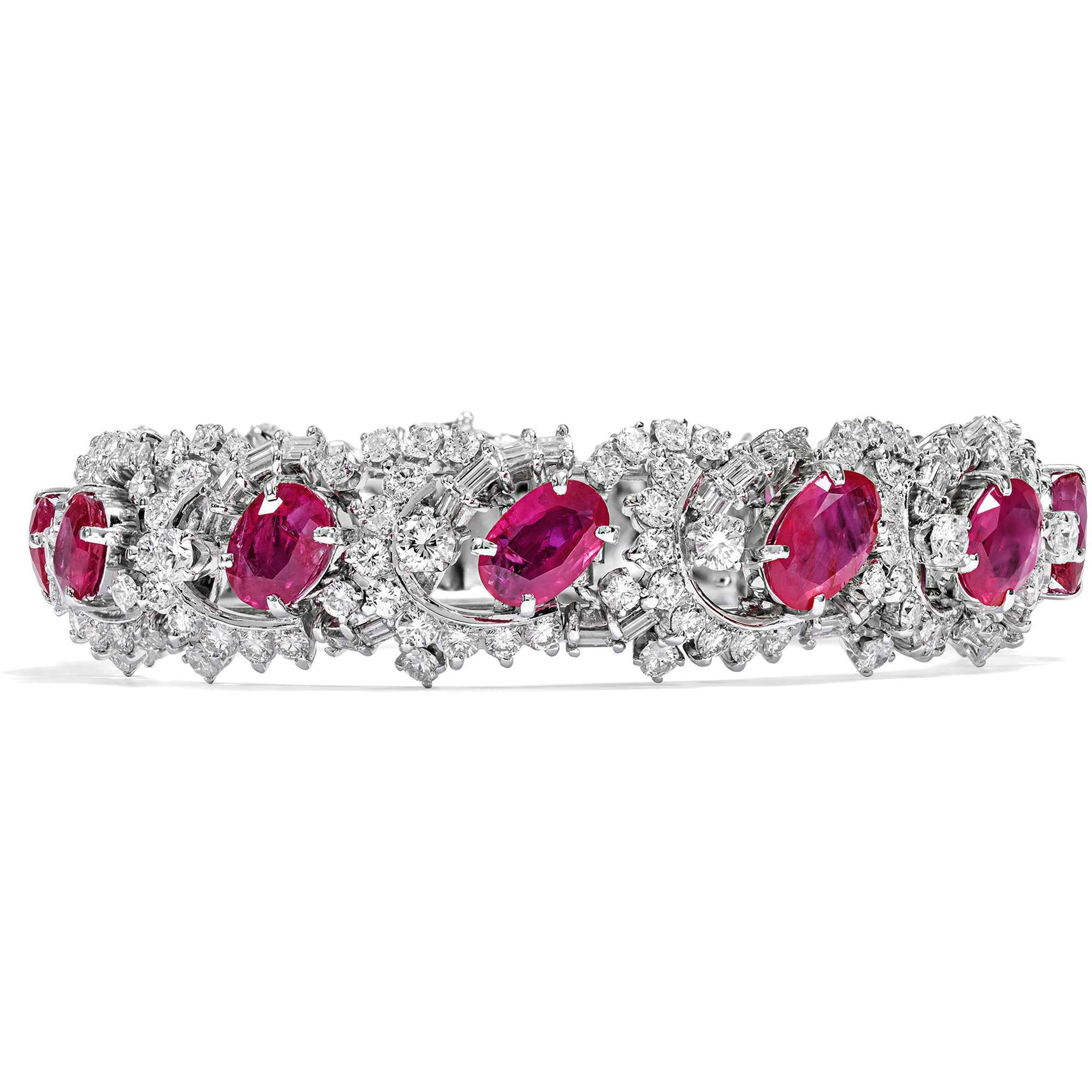 624365-hofer-antikschmuck-Vintage-Armband-mit-kostbaren-Rubinen-und-Diamanten-in-Weissgold-um-1970-Burma-unbehandelt