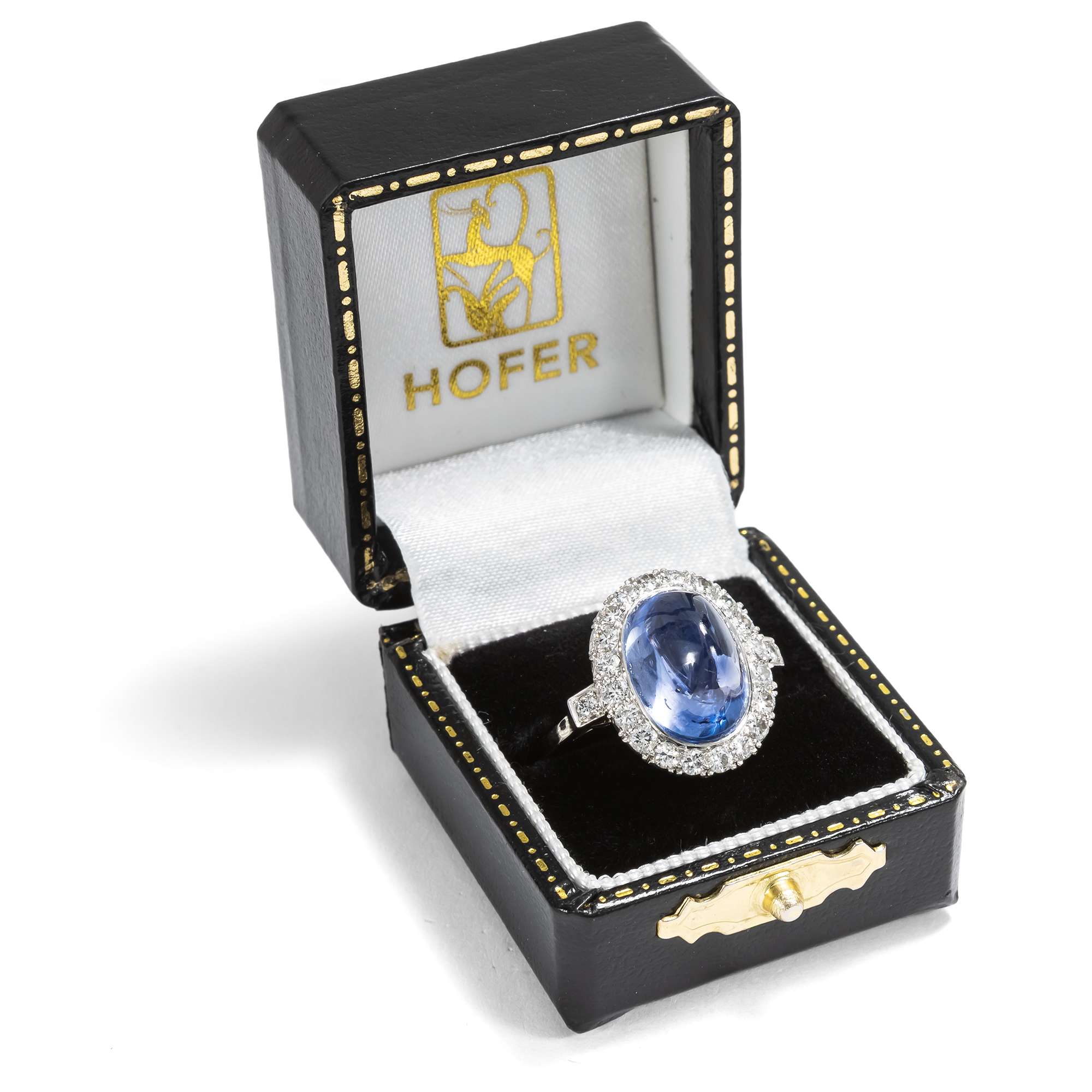 625325-hofer-antikschmuck-Wunderschoener-Ring-mit-unbehandeltem-Sugarloaf-Saphir-und-Diamanten-Deutschland-um-1950-Himmlische-Sphaeren_6