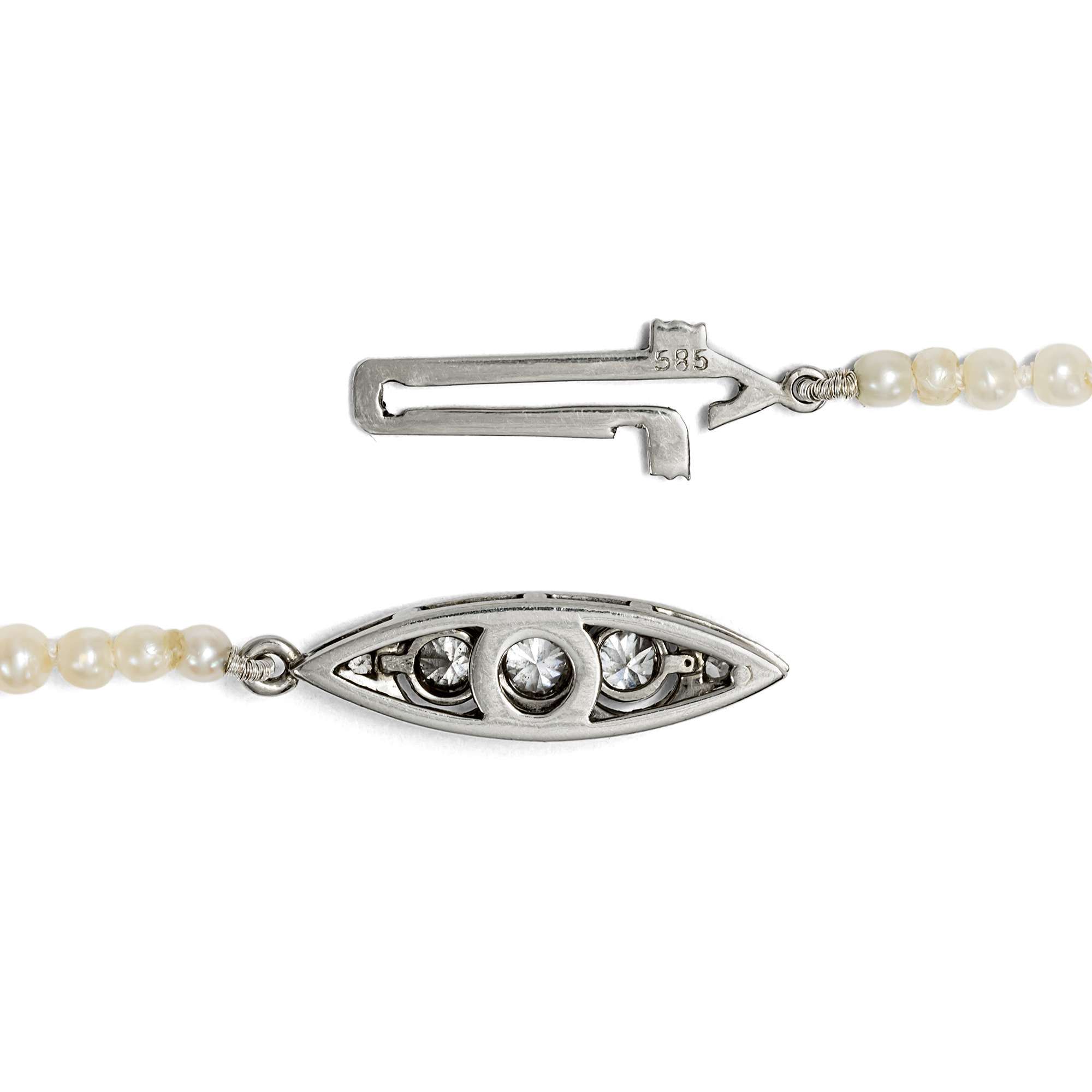 625362-hofer-antikschmuck-Zartes-antikes-Naturperlencollier-in-Choker-Laenge-um-1920-Koenigsdisziplin_5