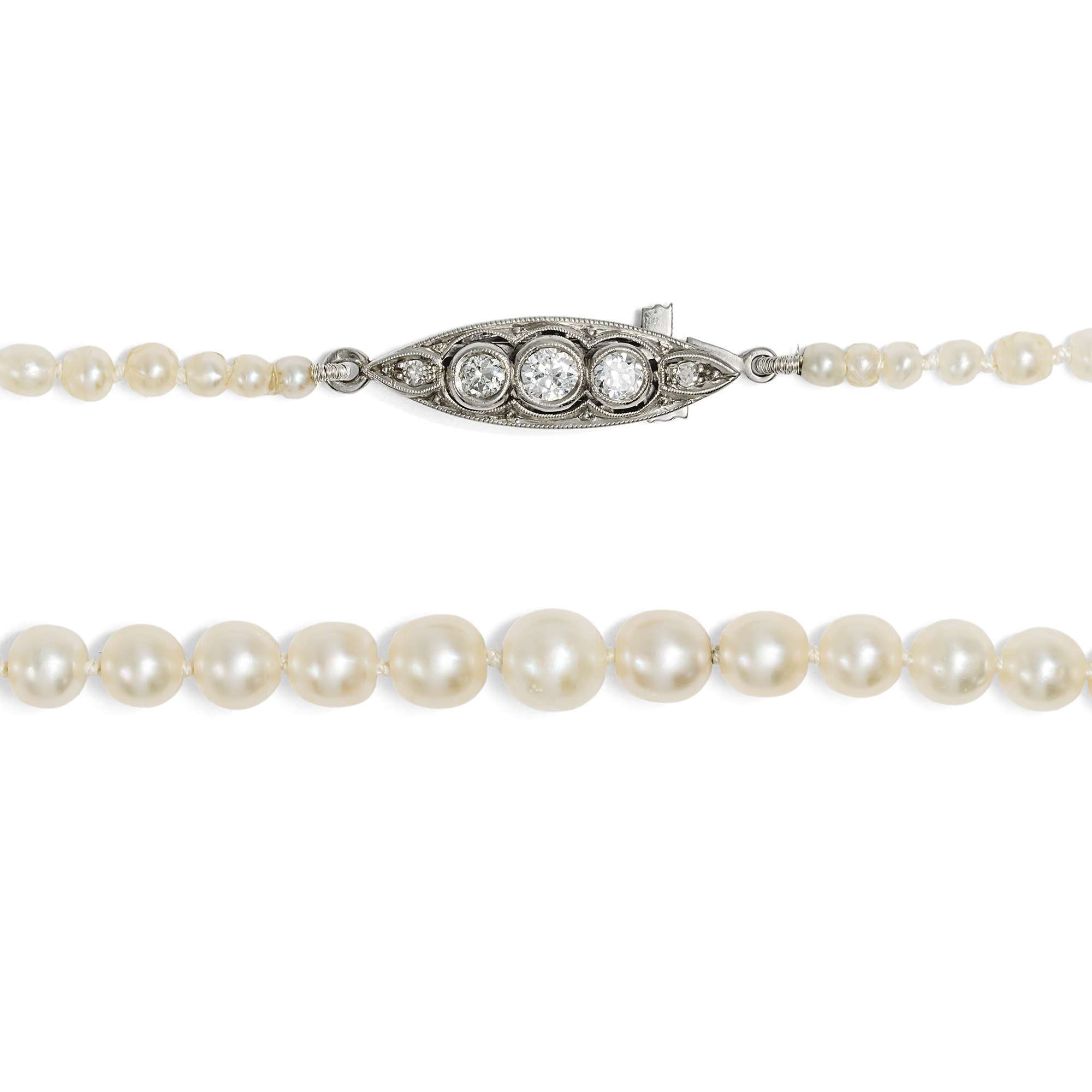 625362-hofer-antikschmuck-Zartes-antikes-Naturperlencollier-in-Choker-Laenge-um-1920-Koenigsdisziplin_8
