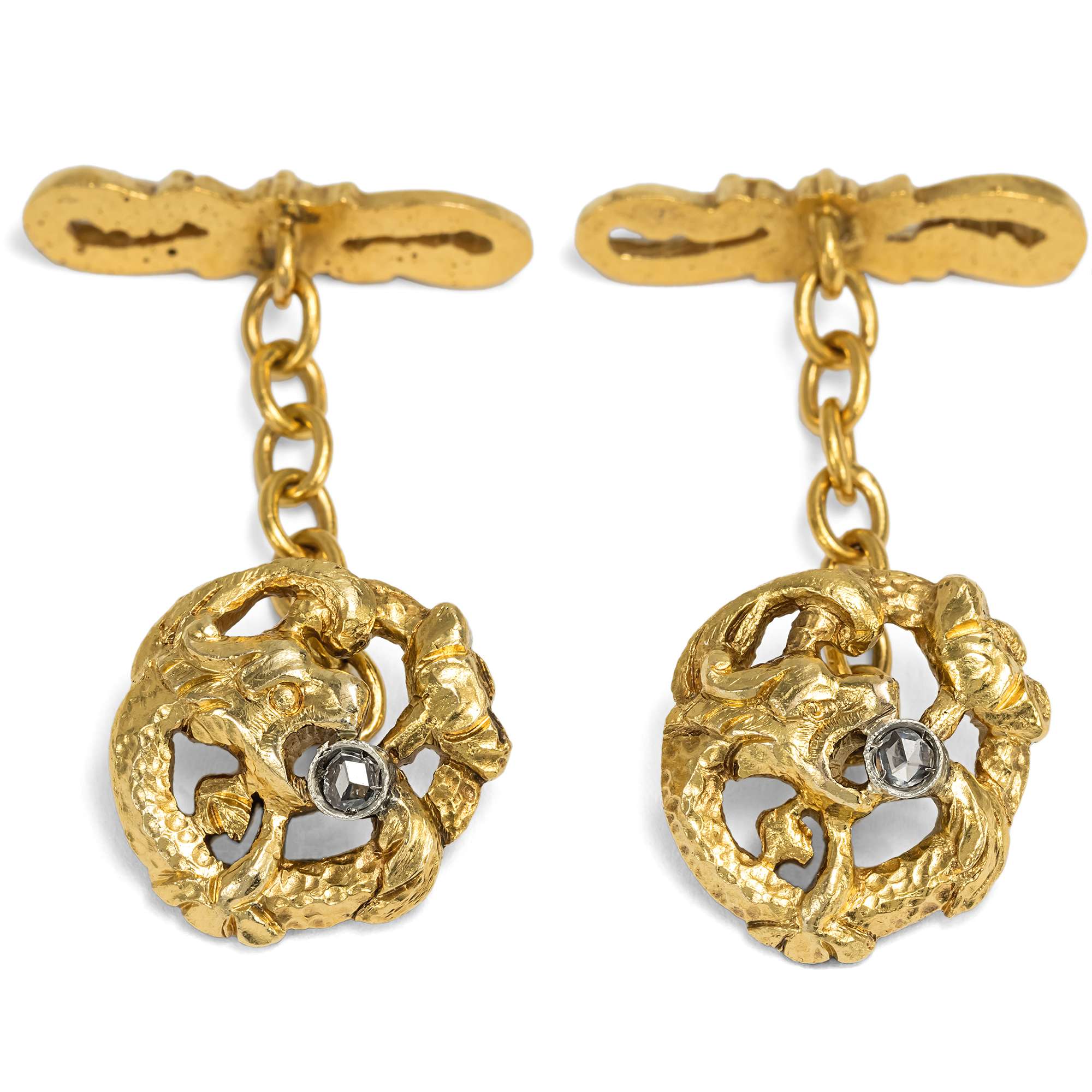 626408-hofer-antikschmuck-Phantastische-Manschettenknoepfe-mit-Drachen-aus-Gold-und-Diamanten-um-1895-Hic-sunt-dracones_4