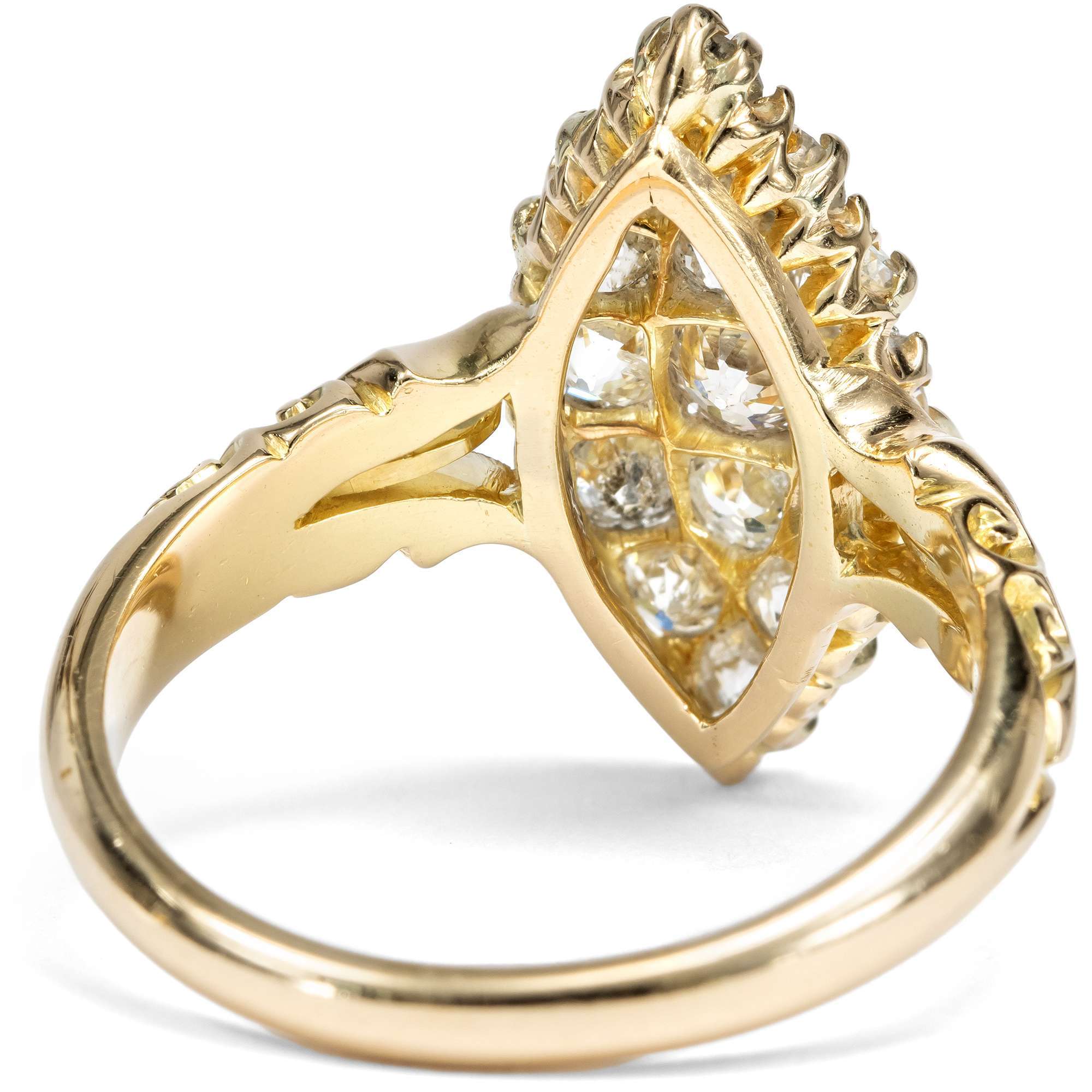 626587-hofer-antikschmuck-Viktorianischer-Schiffchenring-mit-Diamanten-im-Altschliff-England-um-1900-Karat-mit-Charakter_1
