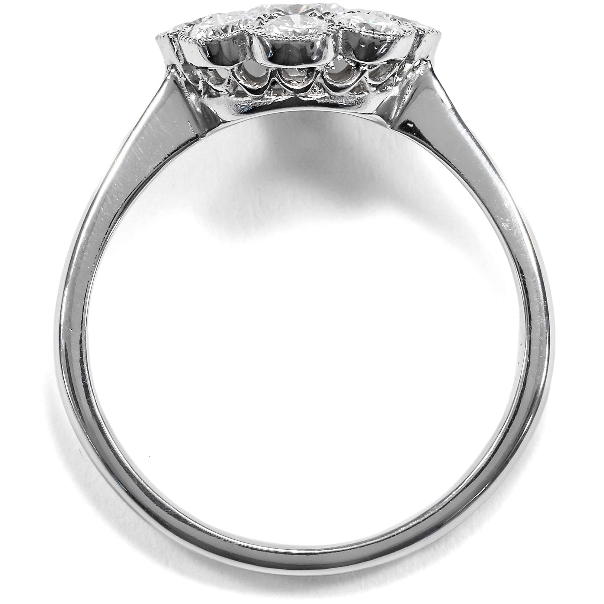 627221-hofer-antikschmuck-Nachhaltiger-Bluetenring-mit-vintage-Brillanten-in-Platin-aus-unserer-Werkstatt-Blumensprache_5
